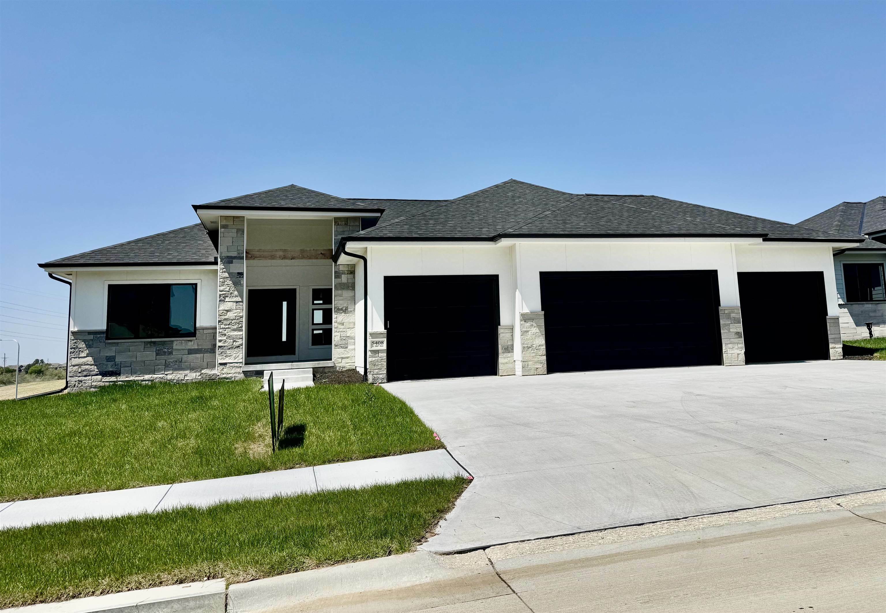 5408 N 196th Avenue  Elkhorn NE 68022 photo