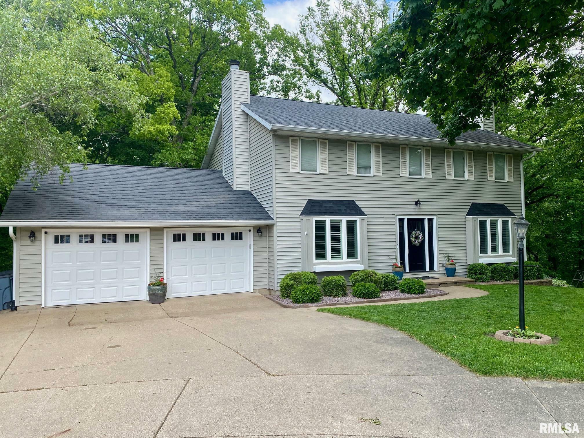 Property Photo: 1621 W Northedge Court IL 61525