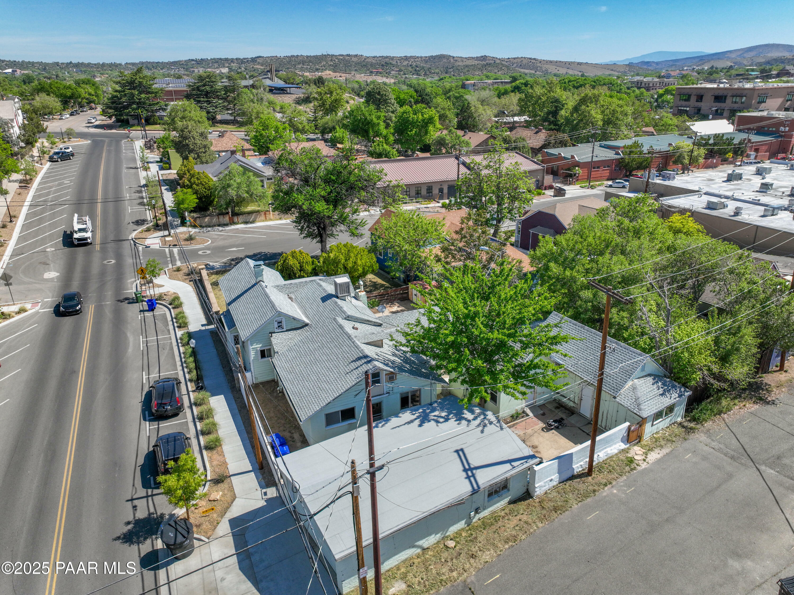 Property Photo:  131 S Summit Avenue  AZ 86303 