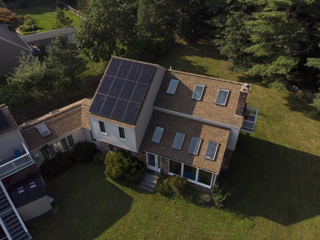 Property Photo: 4 Sterling Ln A MA 01886