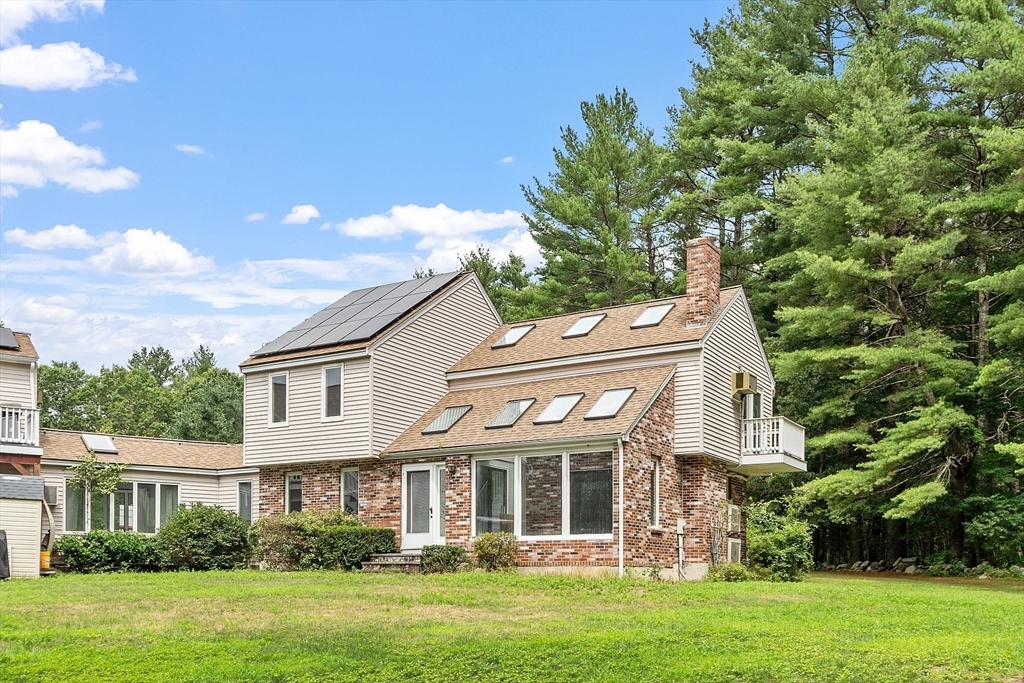 Property Photo: 4 Sterling Ln A MA 01886