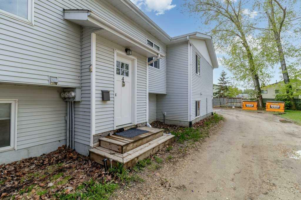 Property Photo: 4411 48 Avenue AB T4S 1N8