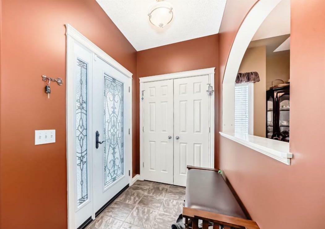 Property Photo: 37 Heritage Lake Boulevard AB T0L 0X0