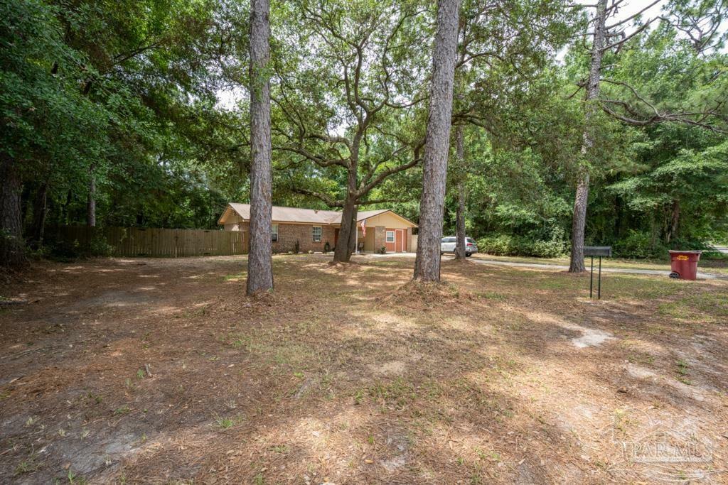 Property Photo: 8687 John Hamm Rd FL 32583