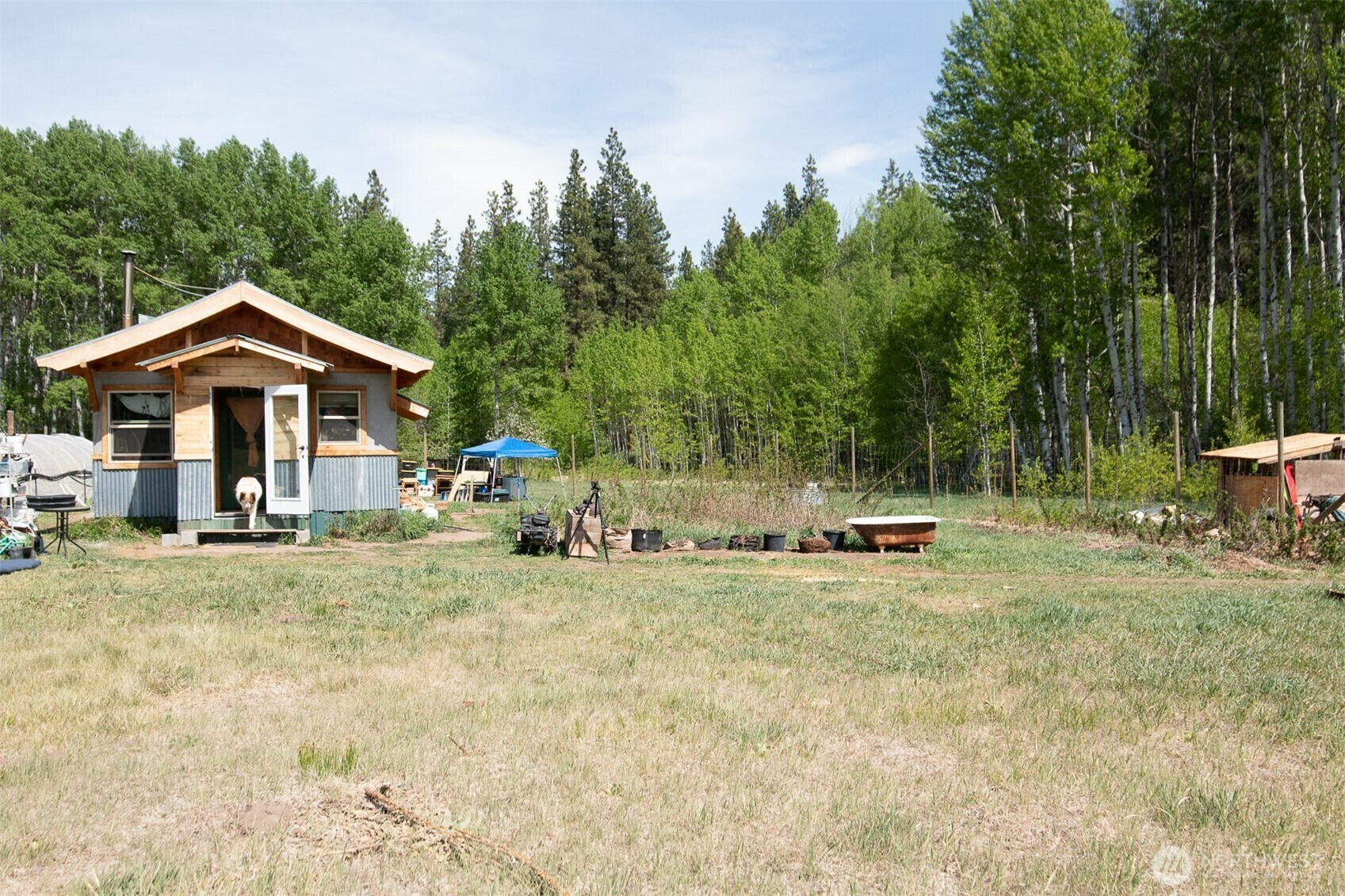 Property Photo: 64 Elmer Road WA 98856