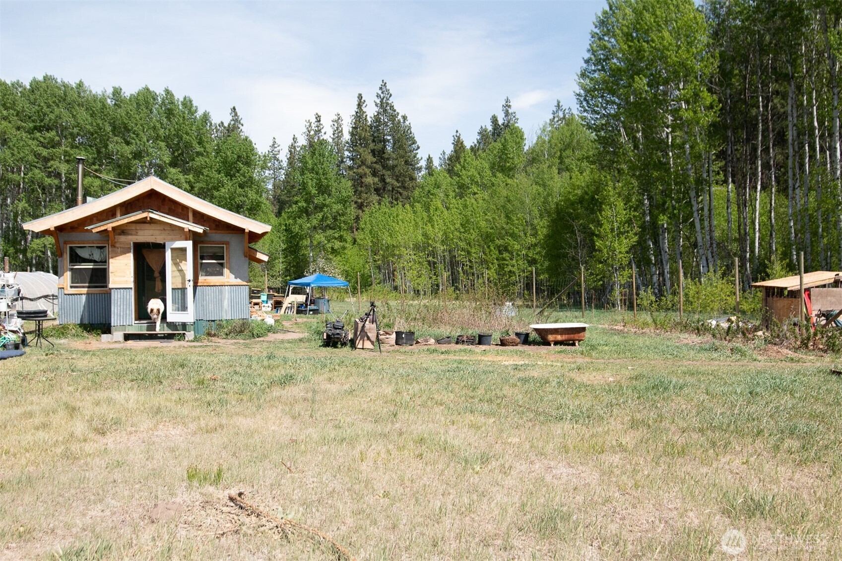 Property Photo: 64 Elmer Road WA 98856