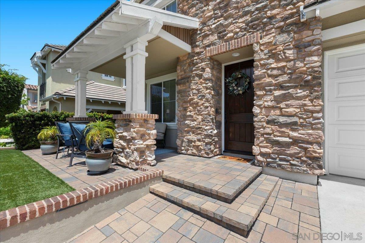Property Photo: 1740 Burbury Way CA 92078