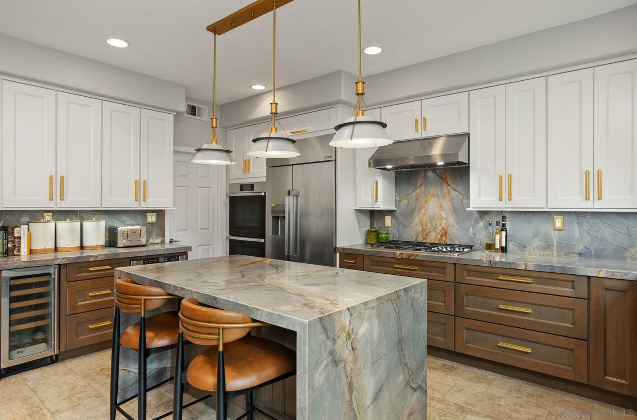 Property Photo: 1217 Belleflower Rd CA 92011