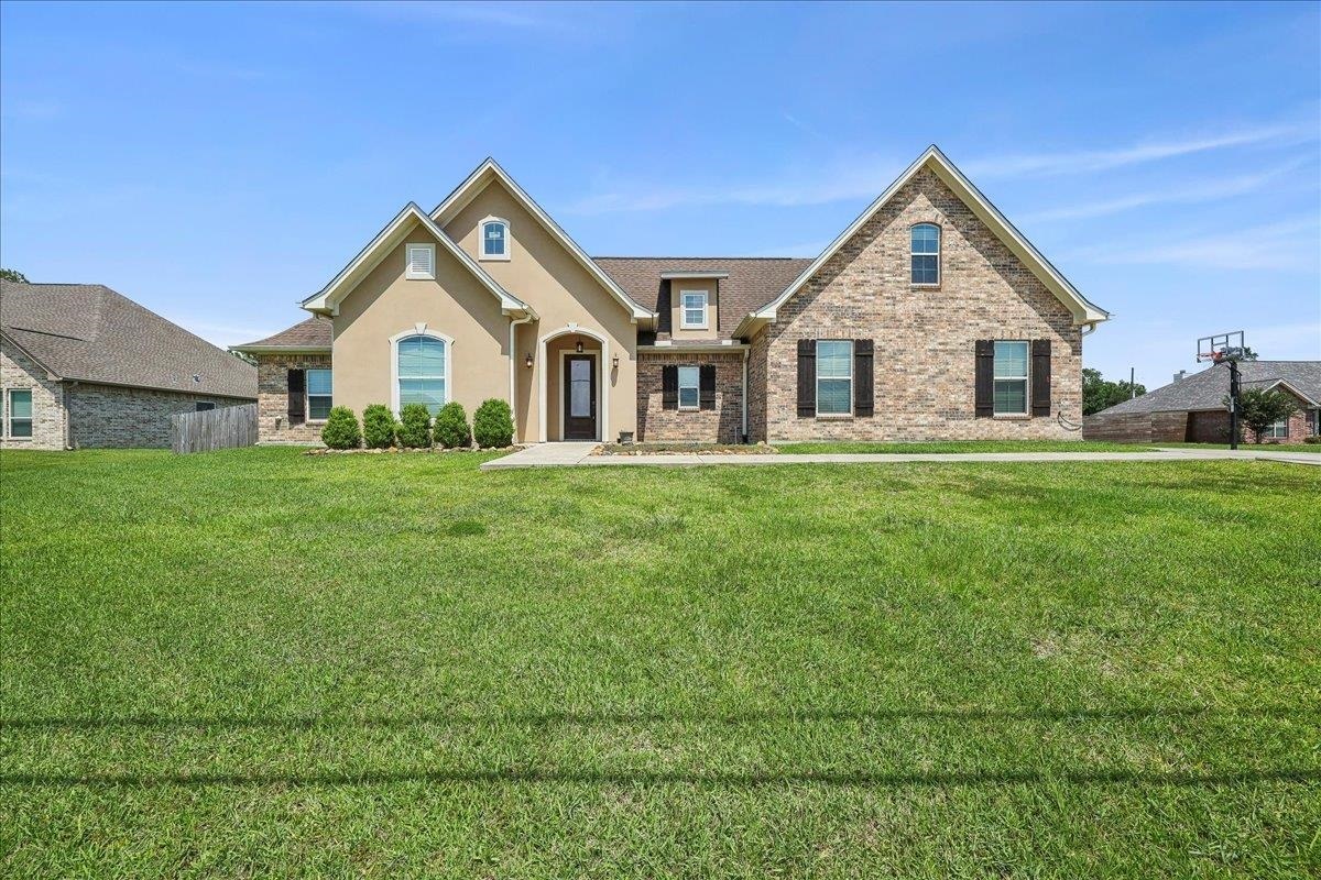 Property Photo:  145 Colonial Estates Dr  TX 77611 