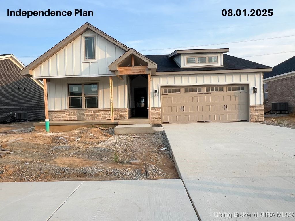 Property Photo:  5109 Woodstone Circle  IN 47130 