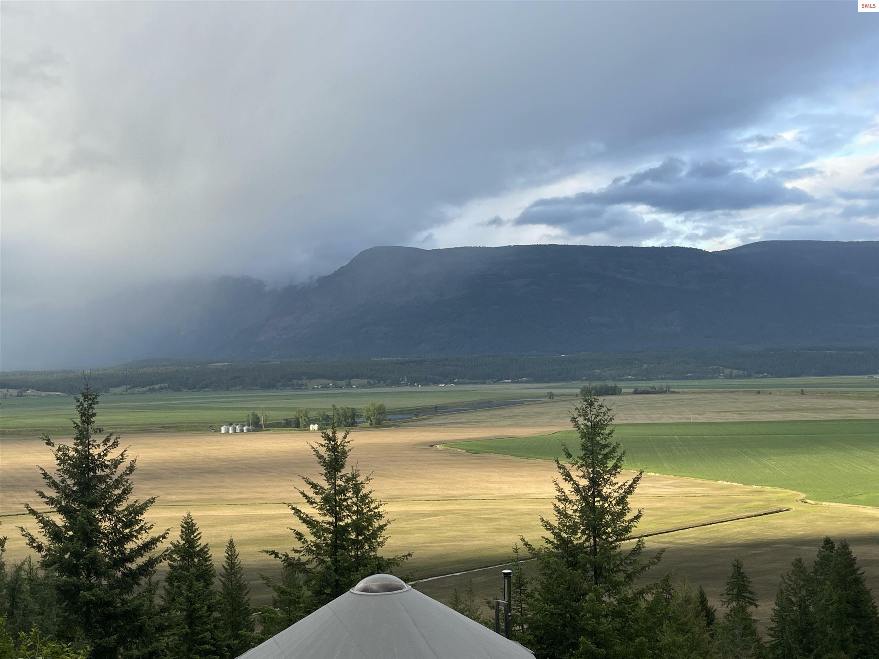 Property Photo: 18432 Westside Rd ID 83805