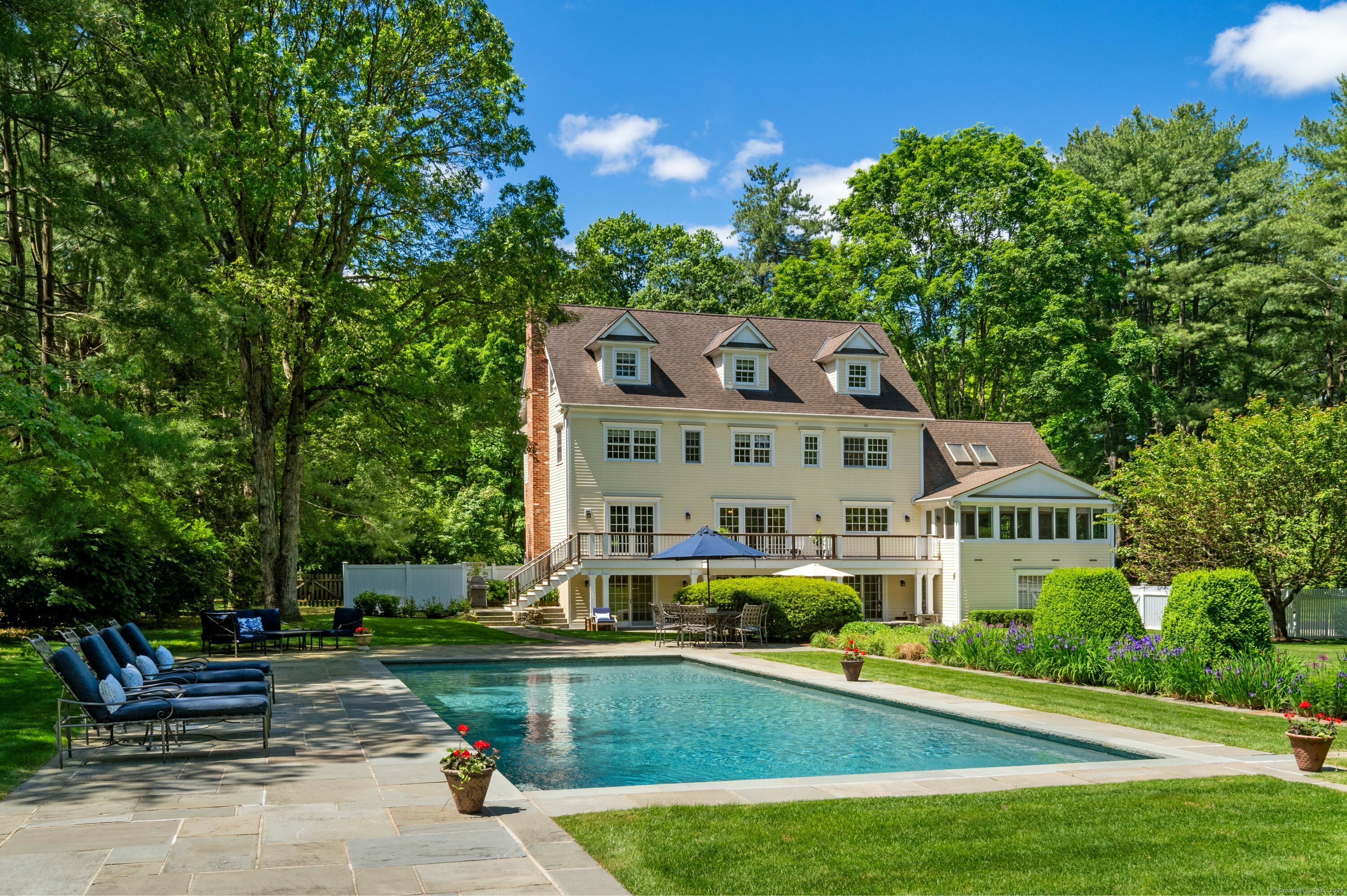 Property Photo: 33 West Branch Road CT 06883