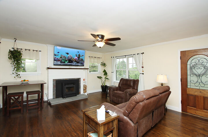 Property Photo:  156 Clinton Hill Road  CT 06716 