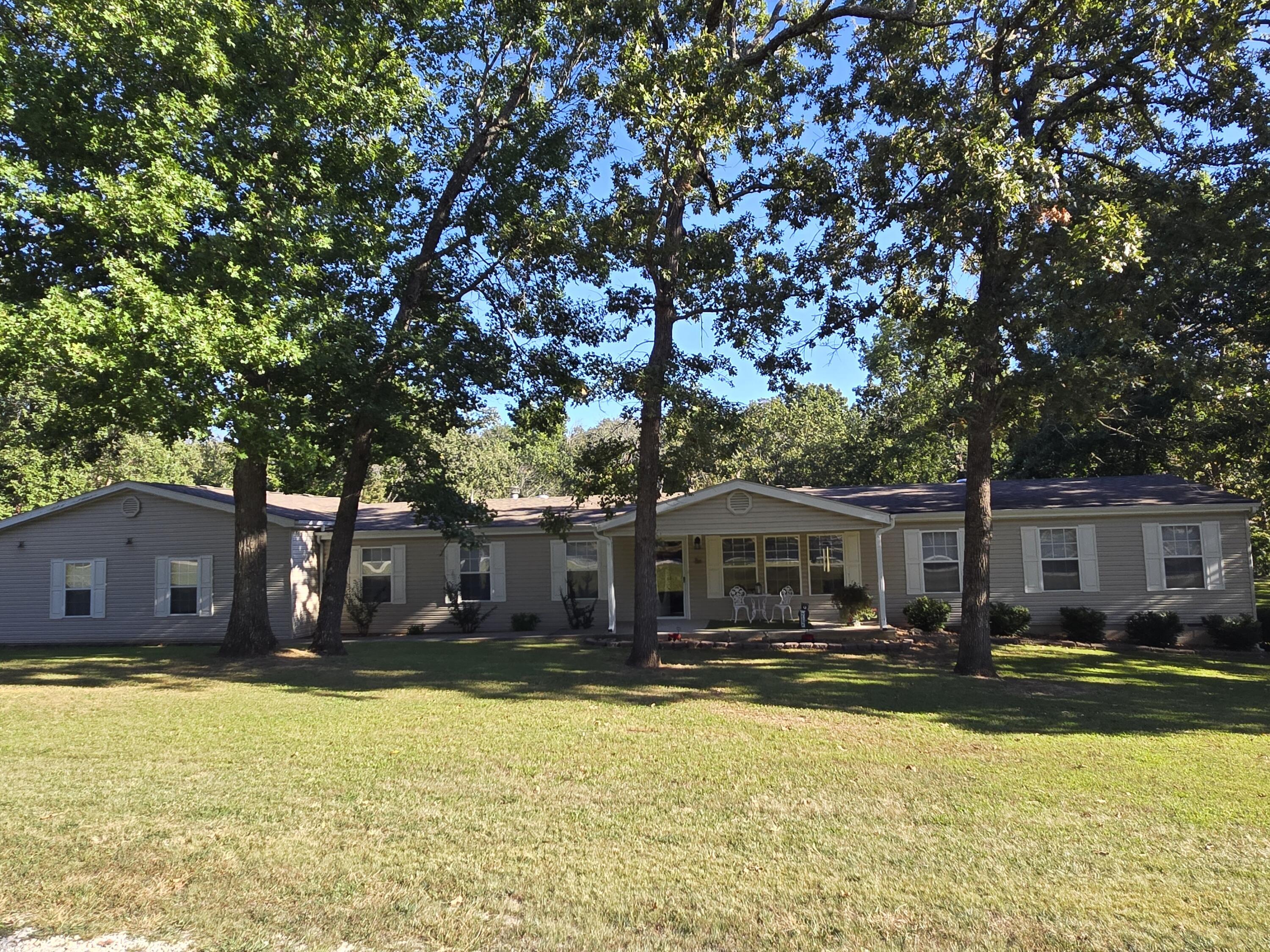 Property Photo: 25302 Hickory Hills Road MO 65668