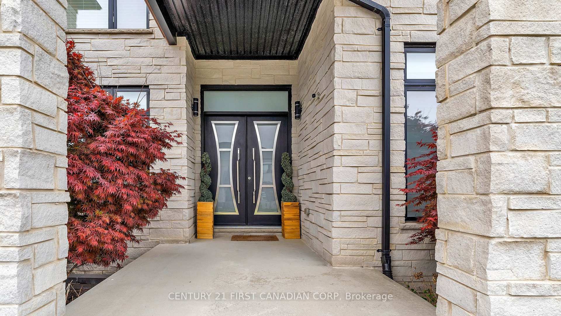 Property Photo: 6584 French Avenue ON N6P 0G5