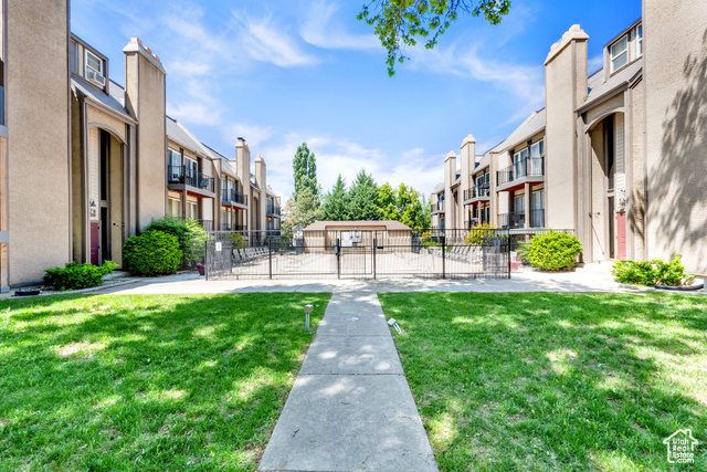 Property Photo: 5323 S 560 E D UT 84107