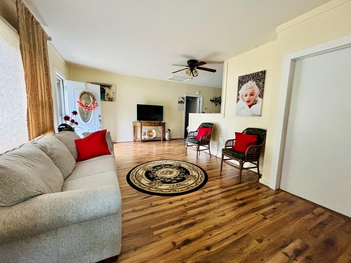 Property Photo: 914 W Cadillac Street MI 49701