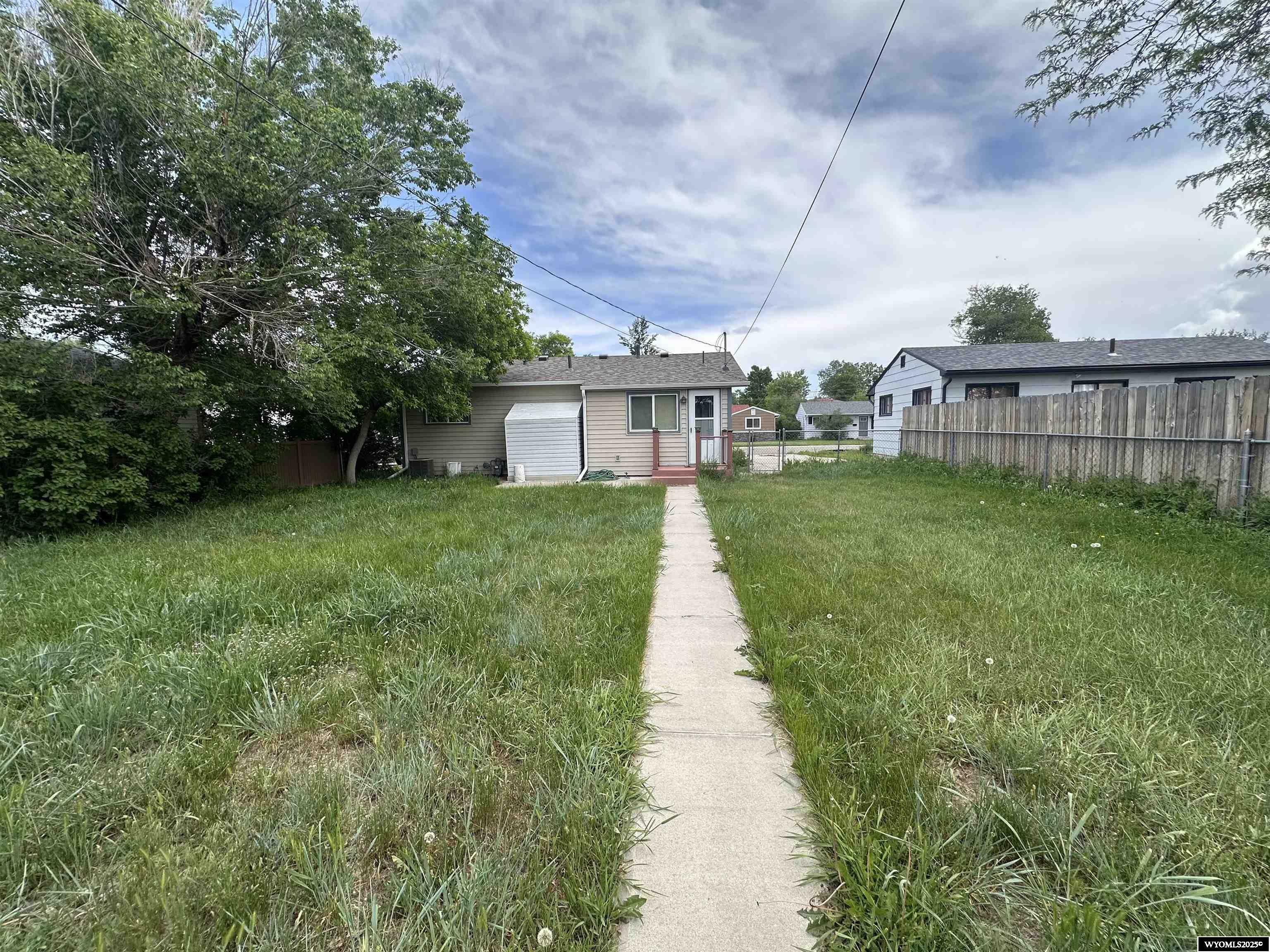 Property Photo: 1534 Cody Avenue WY 82604