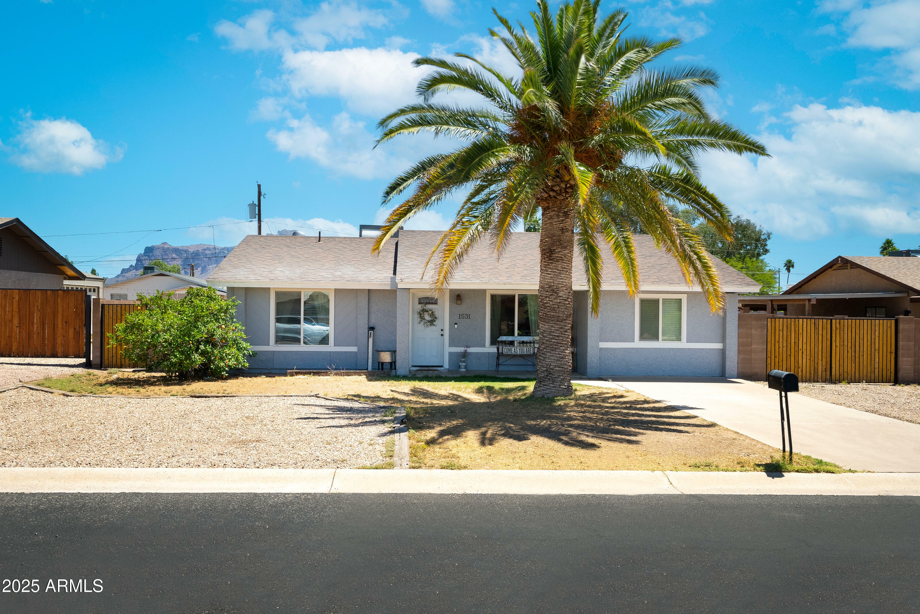 Property Photo:  1531 S Padre Road  AZ 85119 
