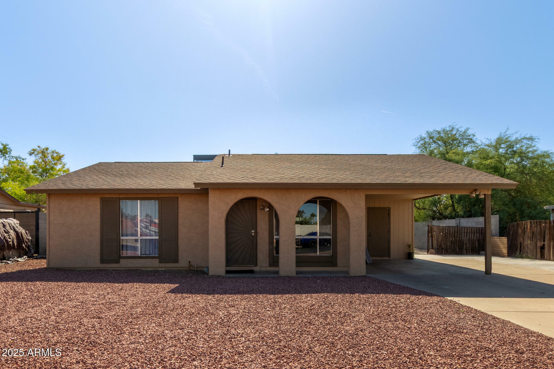 Property Photo: 4624 S Fair Lane AZ 85282