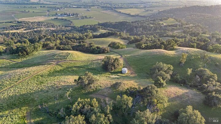 21350 River Road  Geyserville CA 95441 photo