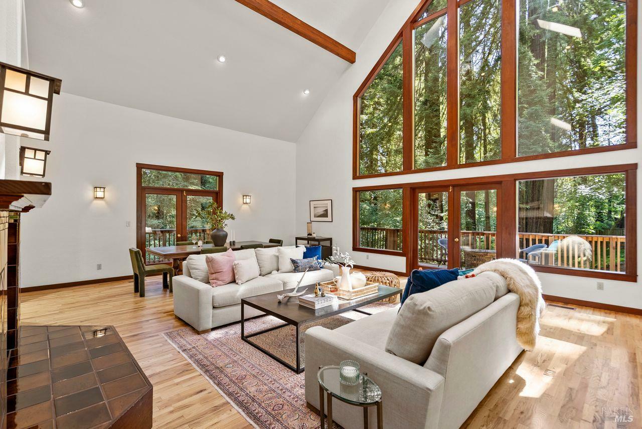 Property Photo:  192 Carson Road  CA 94973 