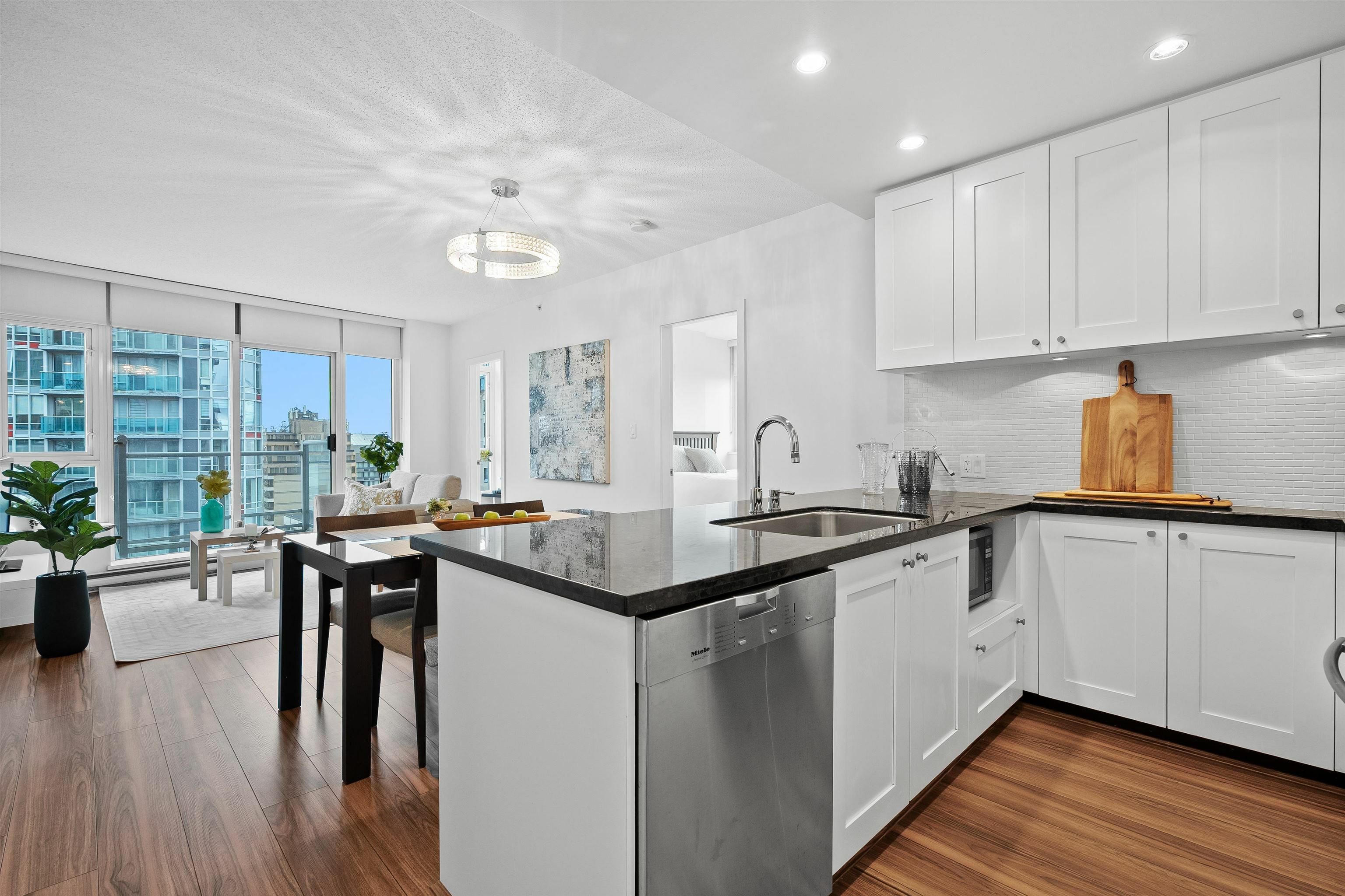 821 Cambie Street 1504  Vancouver BC V6B 0E3 photo