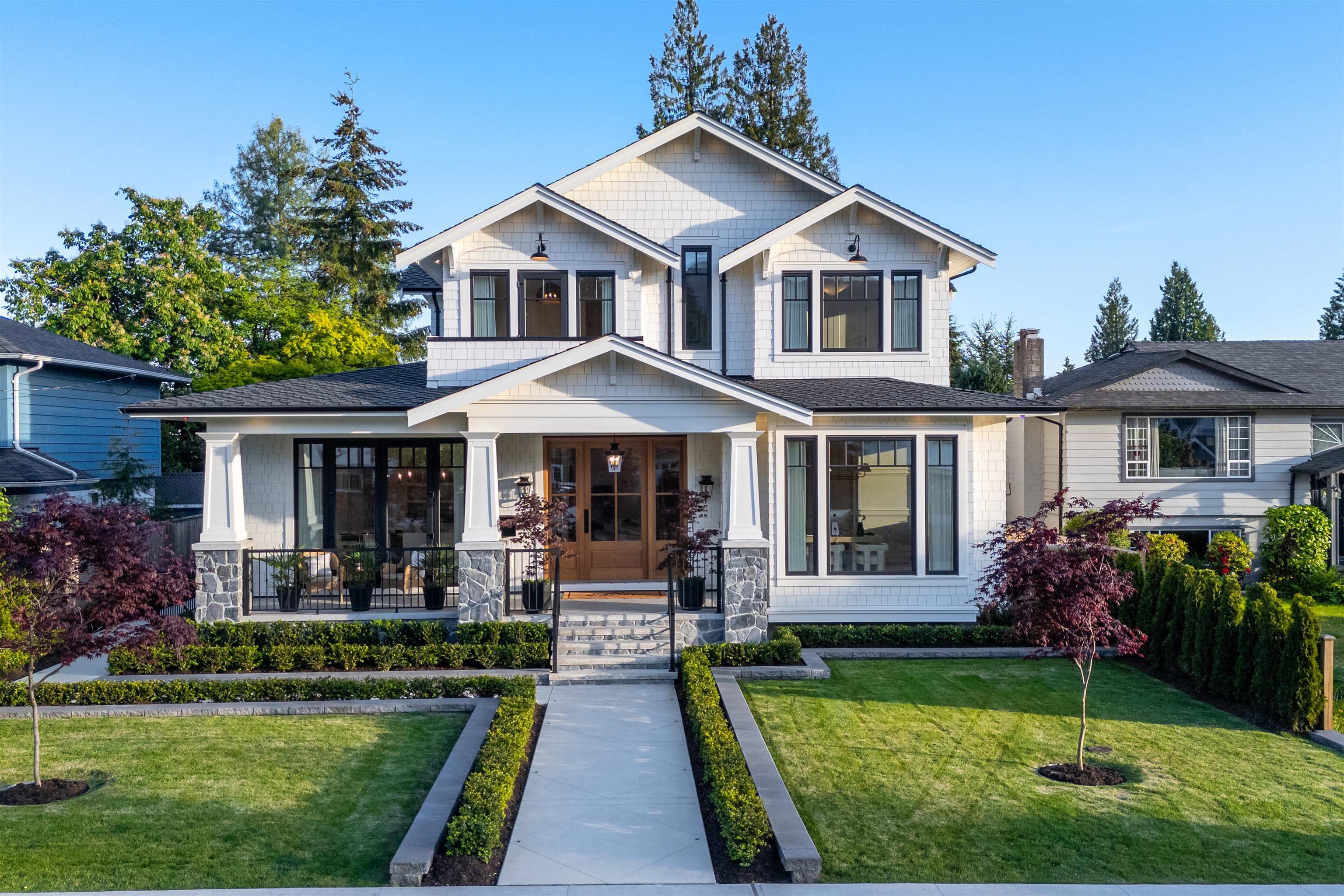 Property Photo: 821 E 16th Street BC V7L 2V3