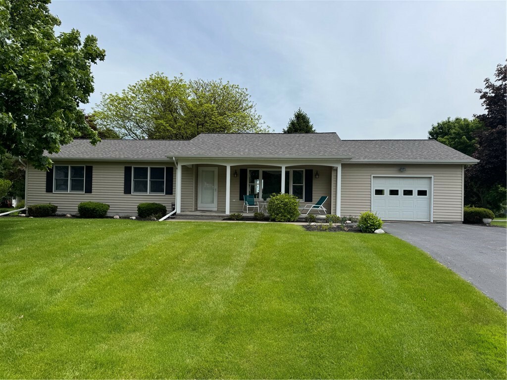 Property Photo: 11 Orchard Park Drive NY 14456
