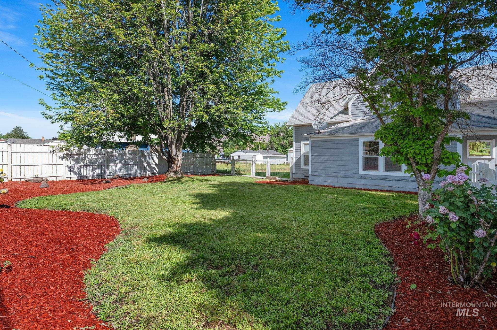Property Photo: 1406 Libby Street WA 99403