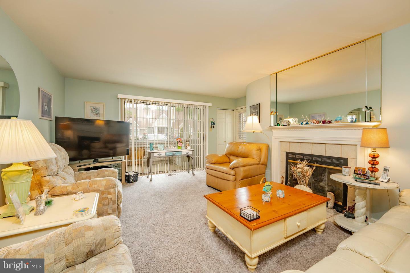 Property Photo: 550 Central Avenue E2 NJ 08221