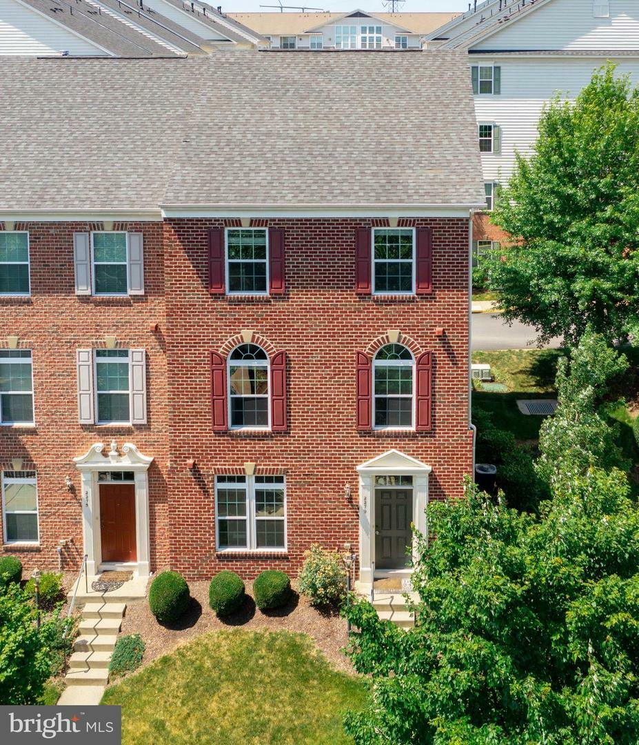 Property Photo: 2279 Merseyside Drive VA 22191