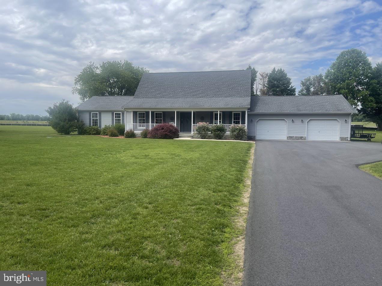 549 Canterbury Road  Milford DE 19963 photo
