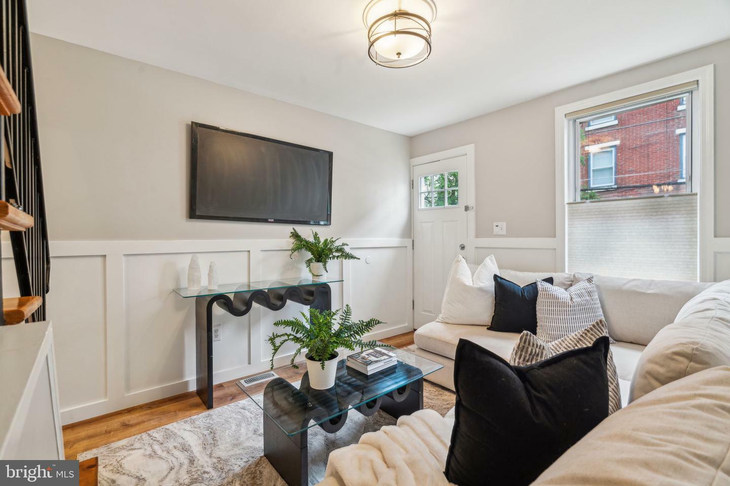 Property Photo:  1229 Day Street  PA 19125 