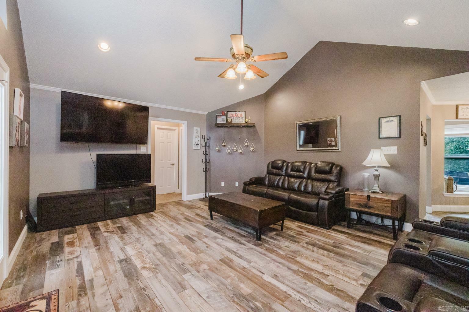 Property Photo: 2404 Shaker Ridge AR 72015-4762