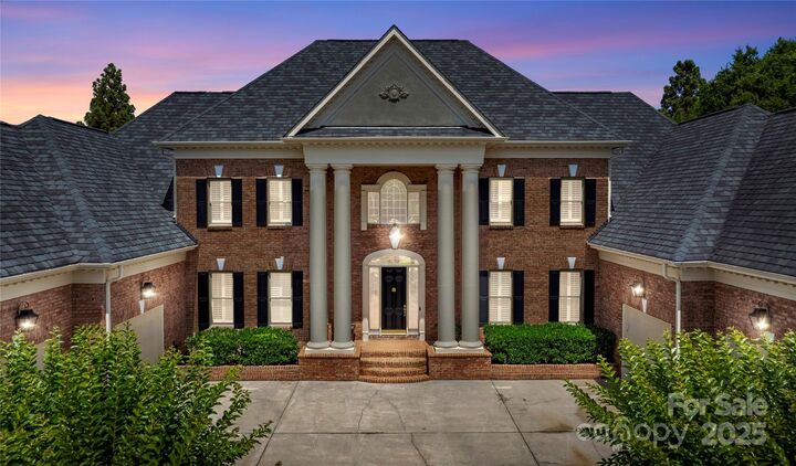 8721 Lake Challis Lane  Charlotte NC 28226 photo