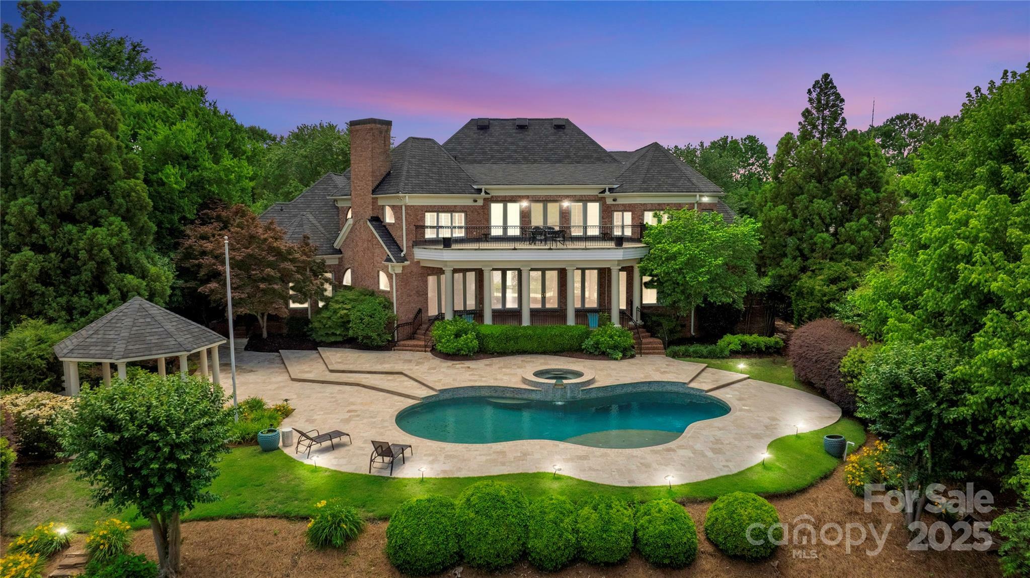 8721 Lake Challis Lane  Charlotte NC 28226 photo