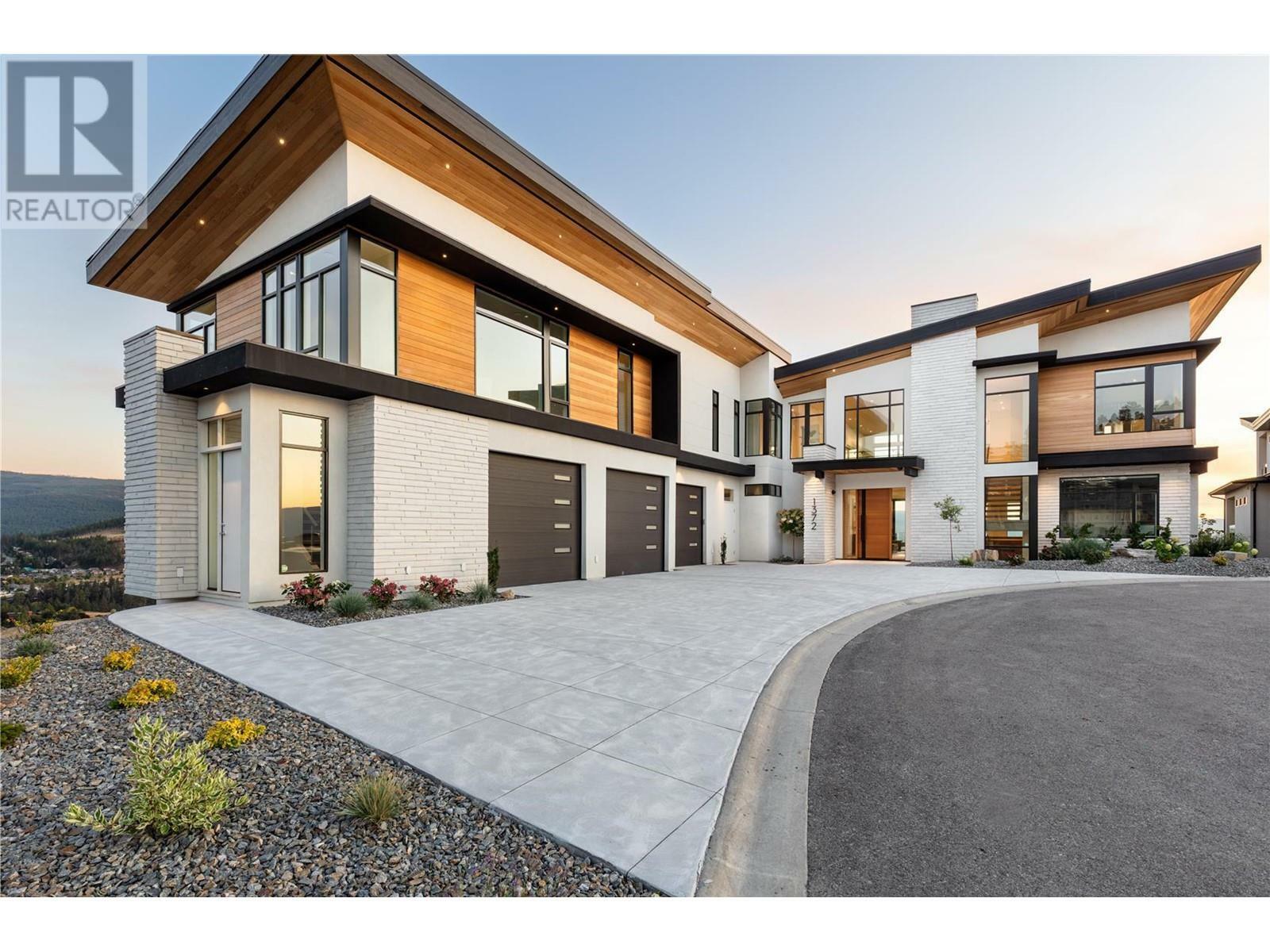 1372 Mine Hill Drive  Kelowna BC V1P 1S5 photo