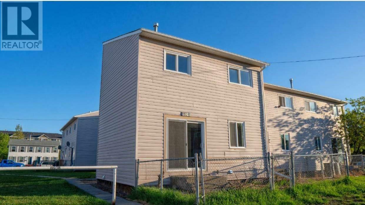 8904 101 Avenue  Fort St. John BC V1J 5G2 photo