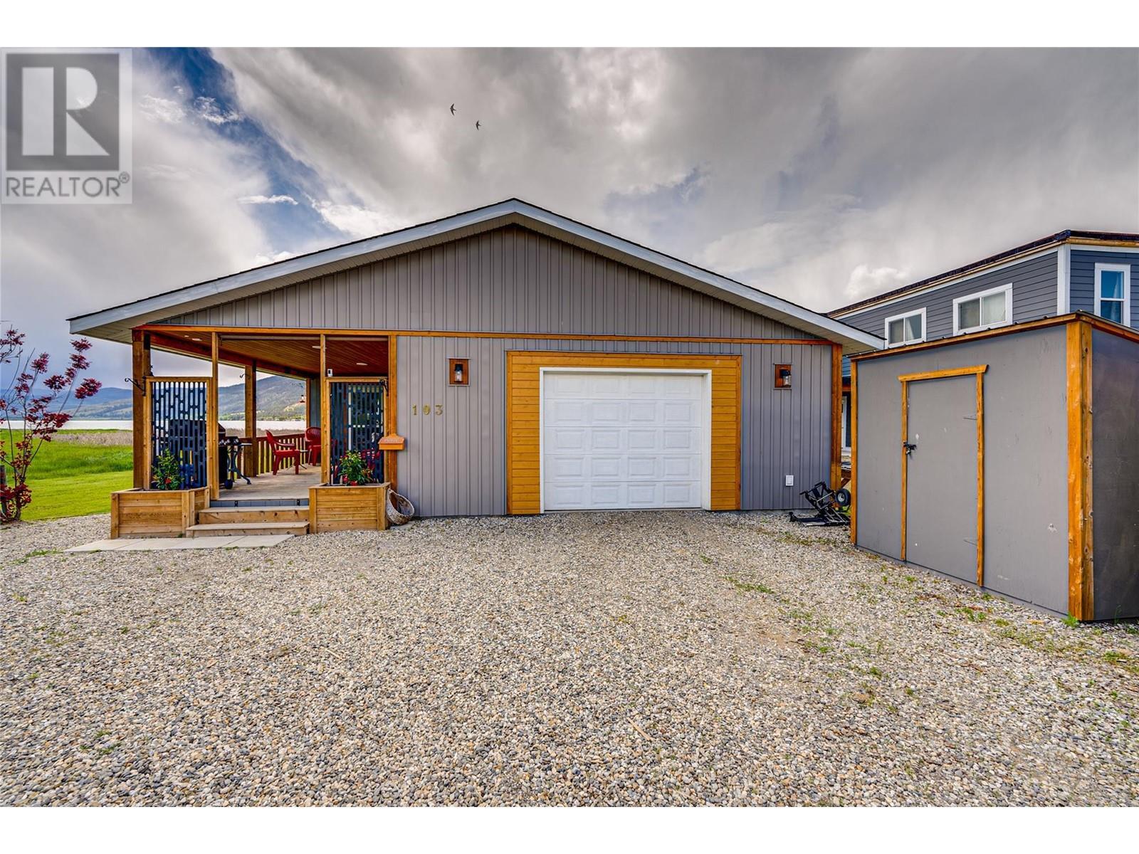 Photo de la propriété:  75 Antoine Road 103  BC V1H 2A3 