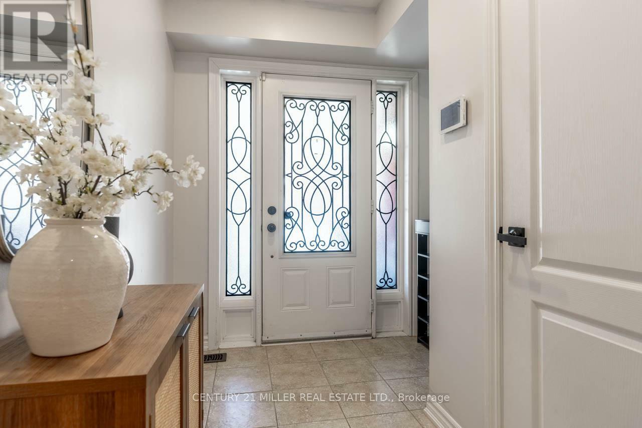 Property Photo: 81 New Pines Trail ON L6Z 0J1
