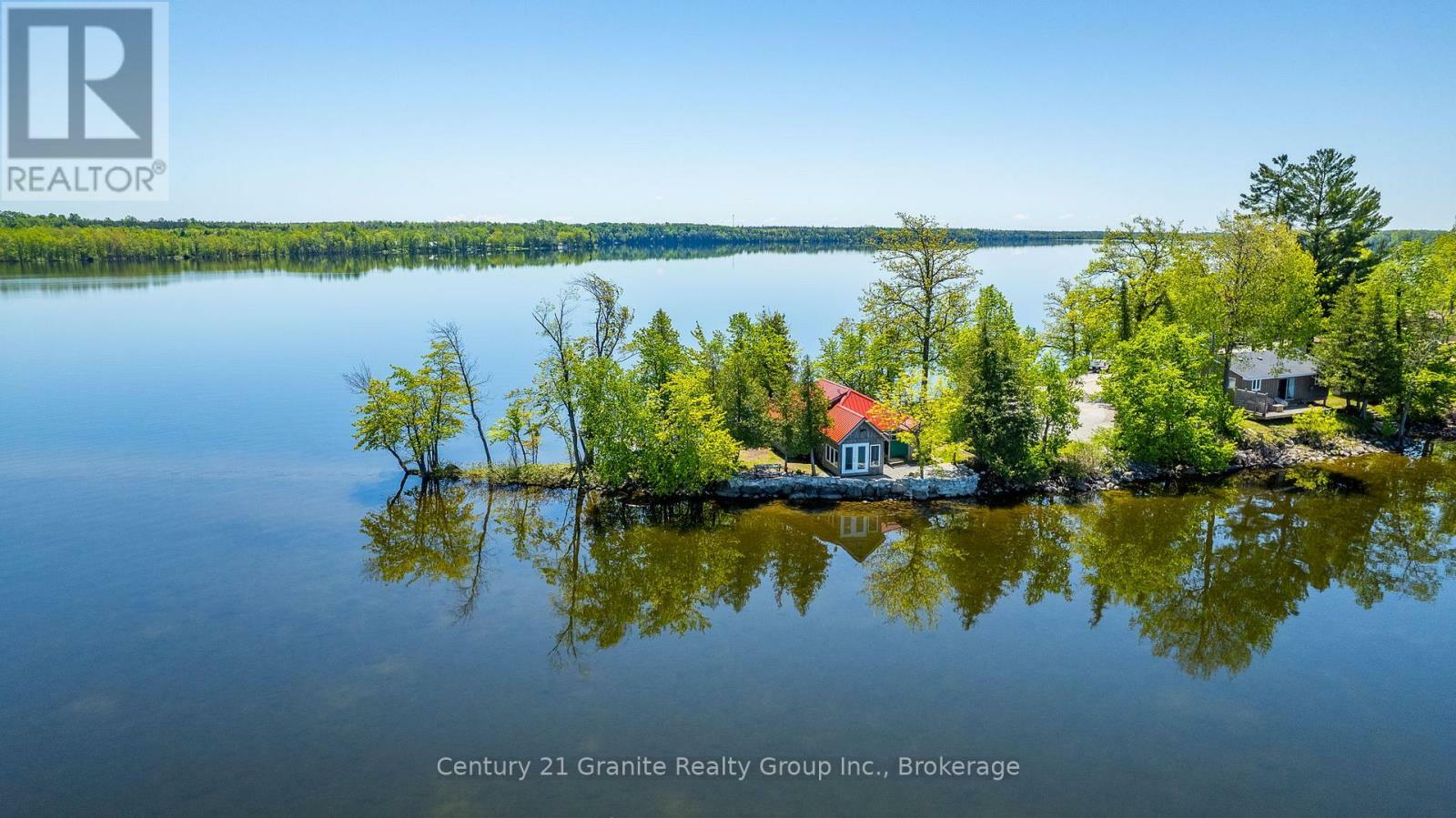 Property Photo: 359 Avery Point Road ON L0K 1W0