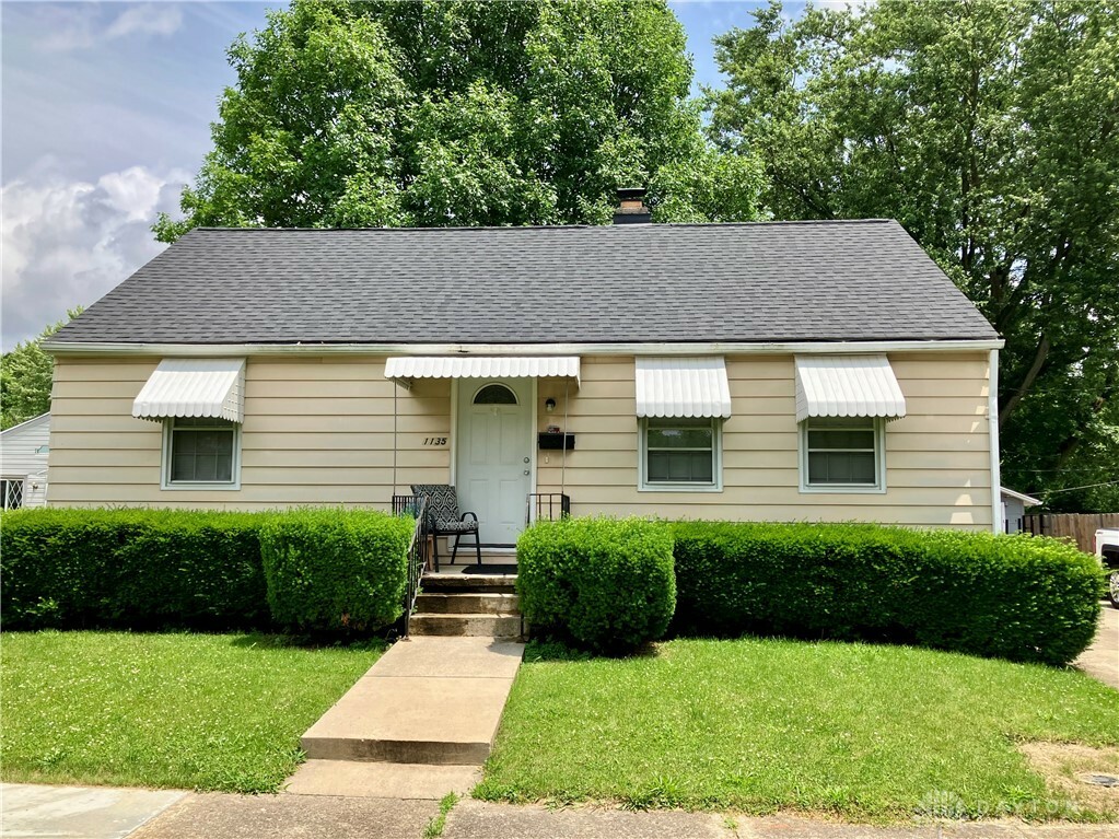 Property Photo: 1135 Park Avenue OH 45373