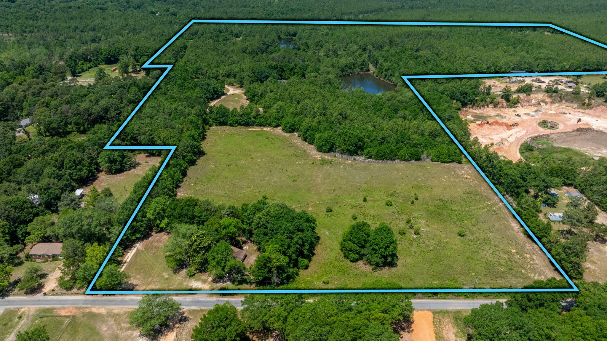 Property Photo: 6176 Barnes Road FL 32536