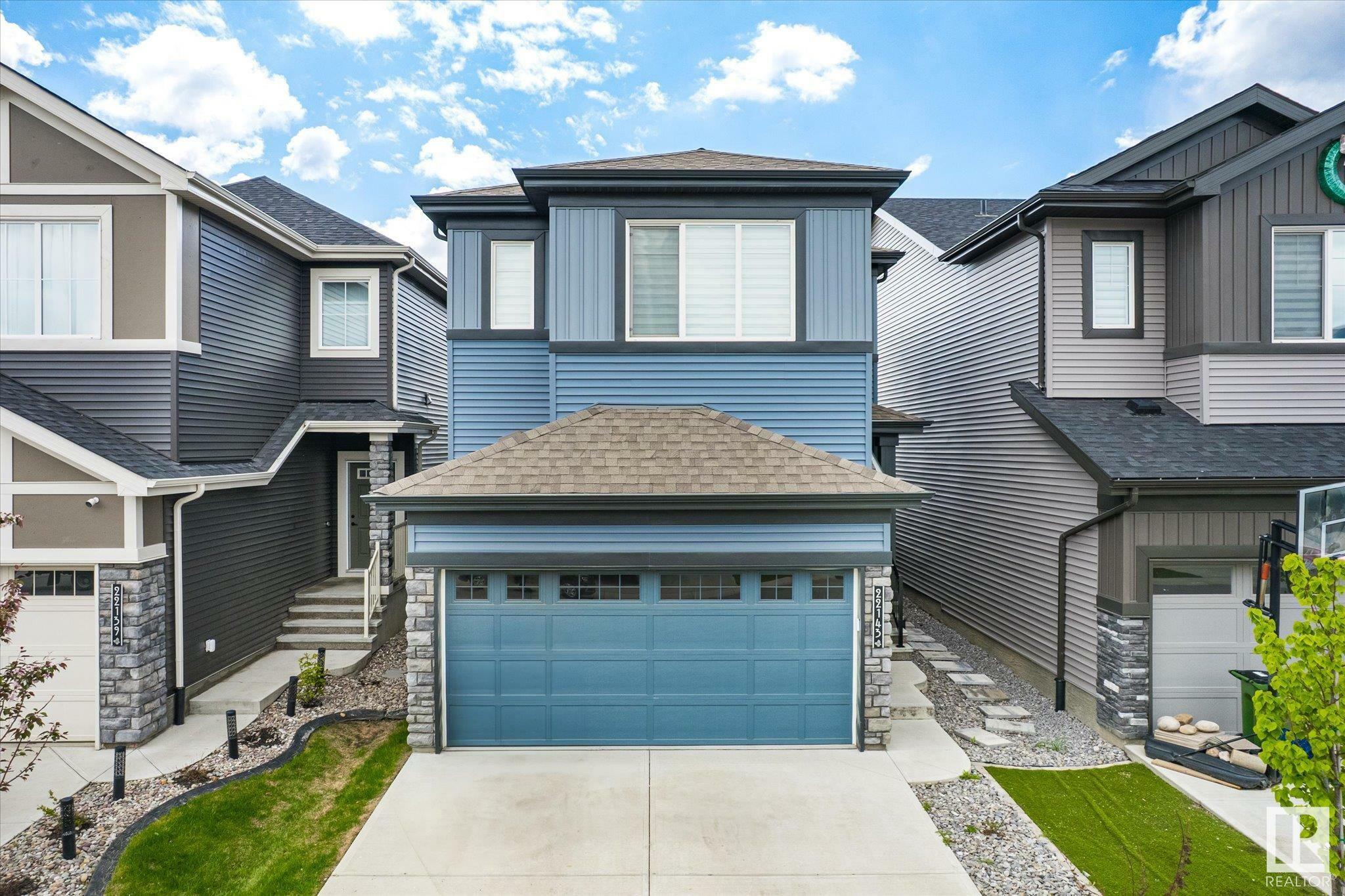 22143 80 Avenue NW  Edmonton AB T5T 4S2 photo