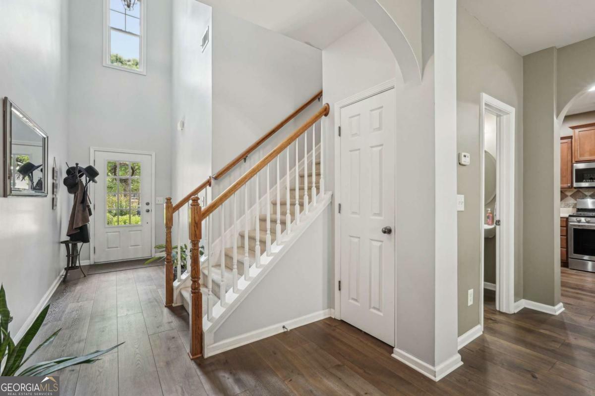 Property Photo:  2910 Cross Creek Drive  GA 30040 