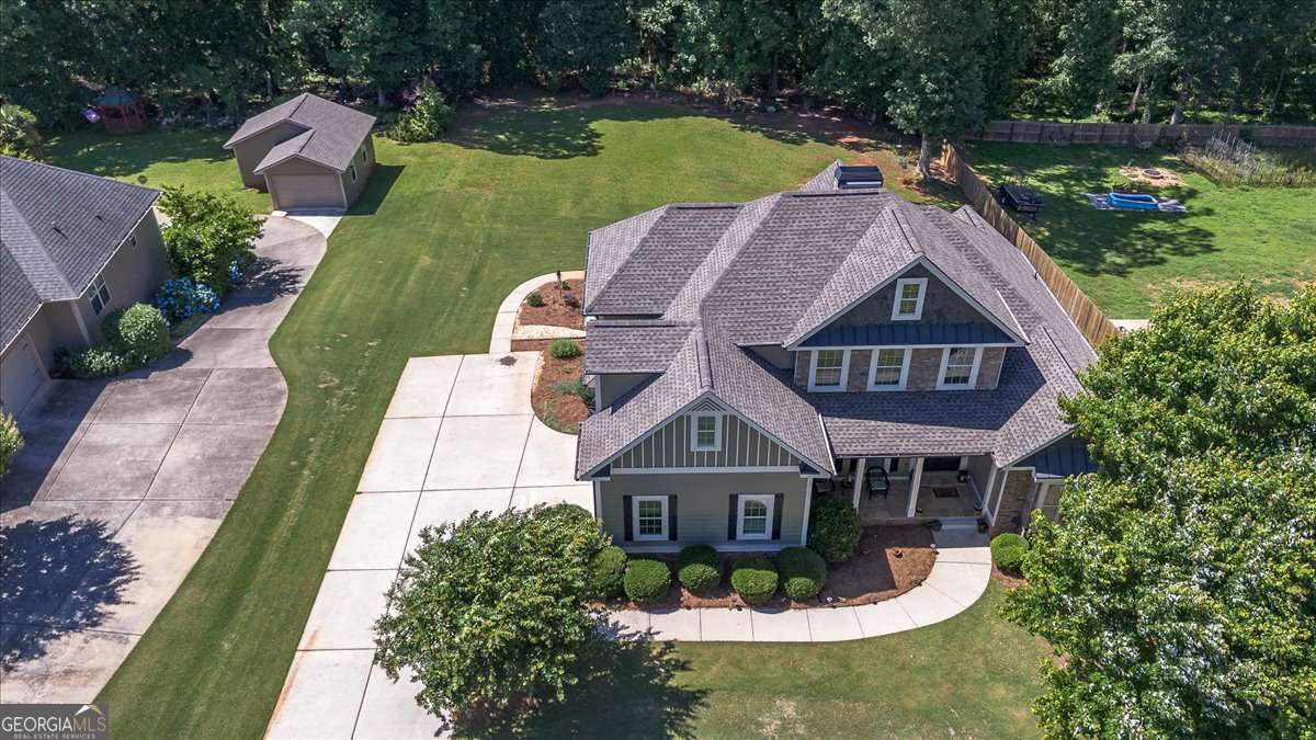 Property Photo: 1917 Hearthstone Court GA 30680