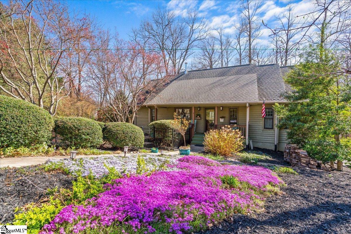 Property Photo: 3 Rocky Gap Court SC 29356