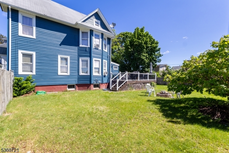 93 Rosemont Ave  Elmwood Park Boro NJ 07407 photo