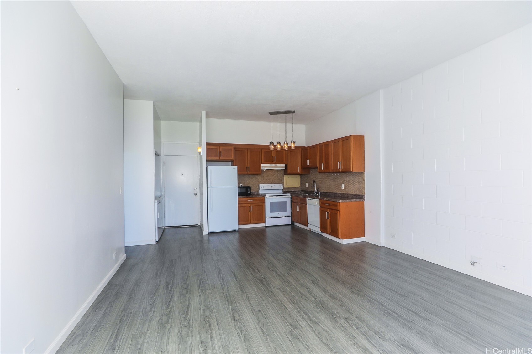 Property Photo:  1830 Wilikina Drive 1006  HI 96786 